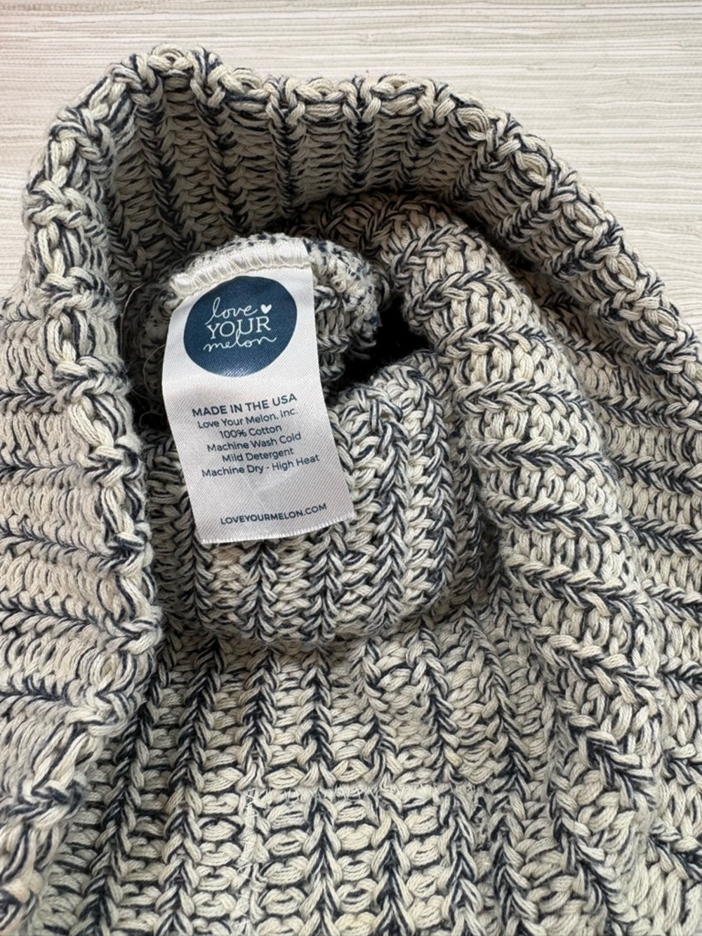 100% COTTON LOVE YOUR MELON ✨ adult one size hat like new - Picture 2 of 2